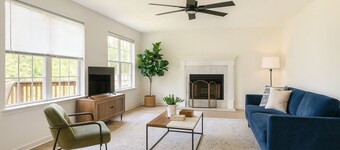 Renovated 4BR w/2 Kitchens, Garage +Fenced Yard, Relocation & Extended Stays