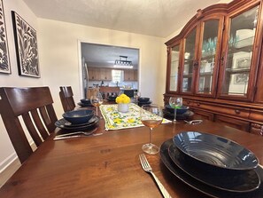 Dining - Spacious Renovated 4BR w/2 Kitchens, Garage +Fenced Yard, Pet Friendly! (Murfreesboro)