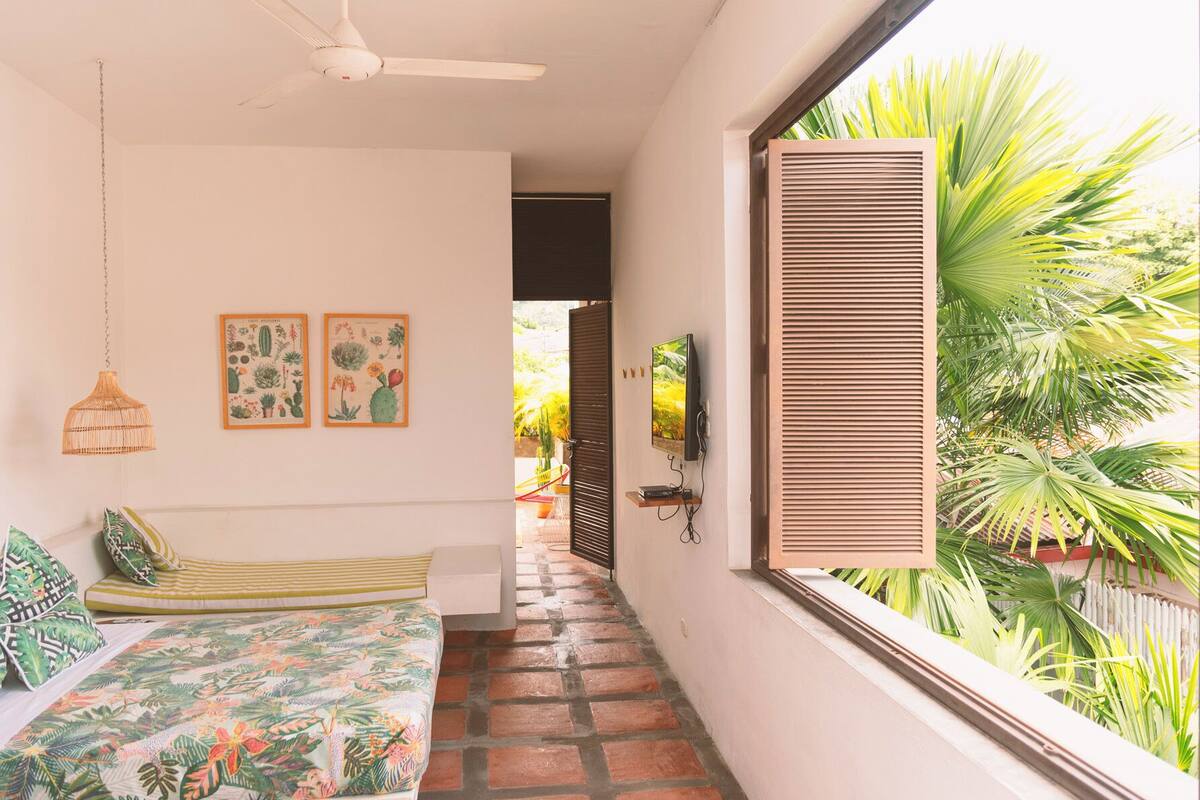 Quarto casal superior, vista para a montanha | Wi-Fi de cortesia