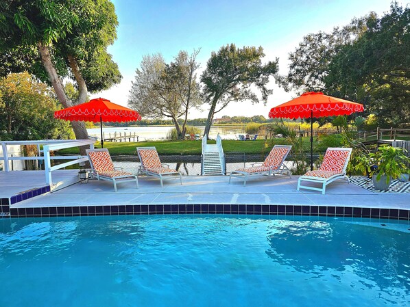 Outdoor pool, a heated pool