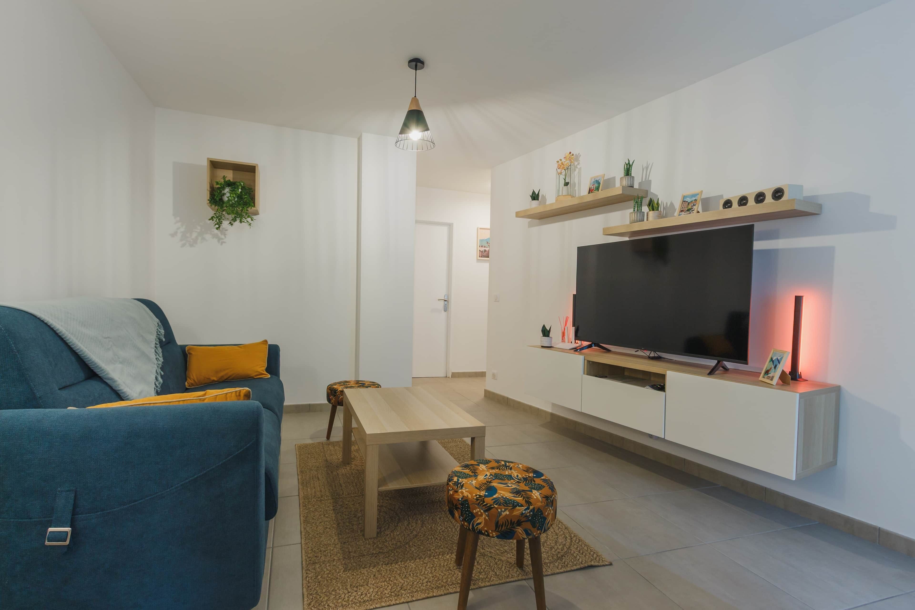 Smart TV, stereo