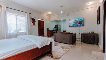 1 chambre, fer et planche à repasser, Wi-Fi, draps fournis