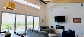 Vista Azul | Private Hill Country Views • Pool • Hot Tub