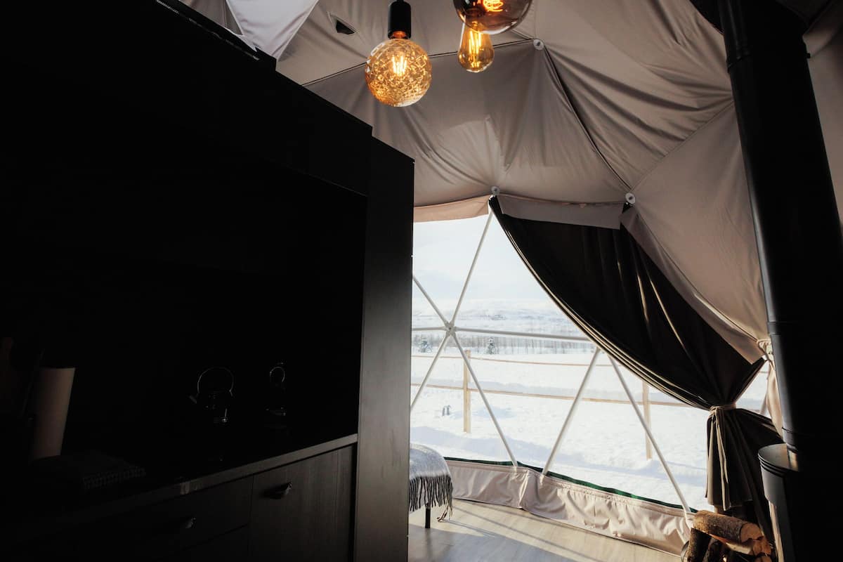 Tent, Kitchen, Lake View | Living area