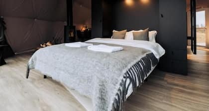 Golden Circle Domes - Lake View