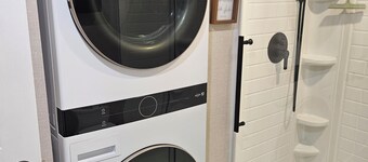 Nicely Furnished apartment;
Ideal for Travelling nurses, Resident doctors, etc,