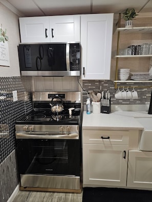 Microwave, oven, stovetop
