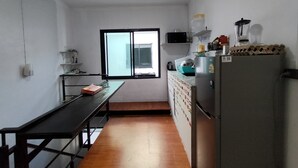 經典雙人房, 露台 | 共用廚房 | 廚房用具/餐具/器皿