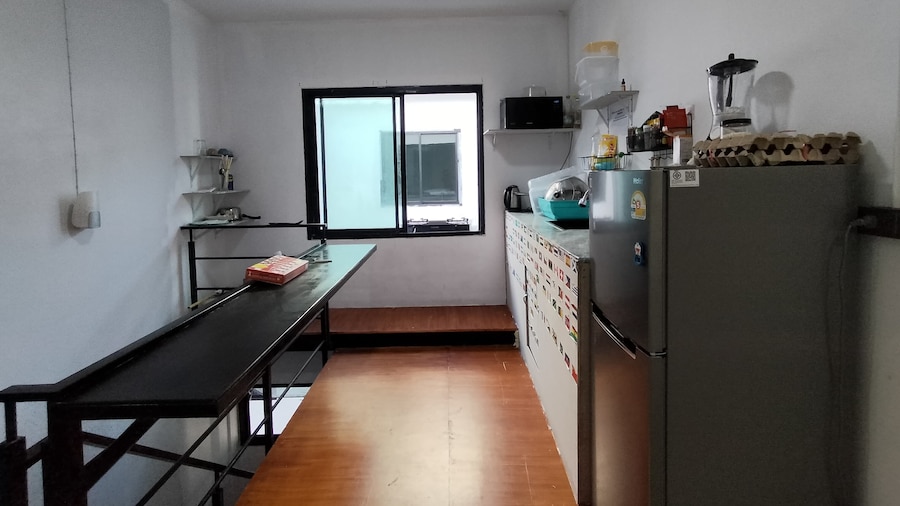 Den Nest Guest House KRABI