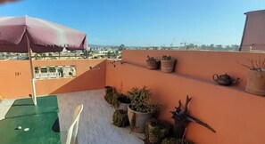 Terrace/patio - 2 pretty and comfortable rooms at the gates of medina (Essaouira)