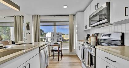 Easy Check-In 4 mins Cleveland Clinic, CWRU, University Circle + Free Parking