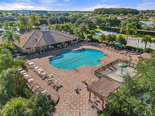 Luxurious Villa in Paradise!