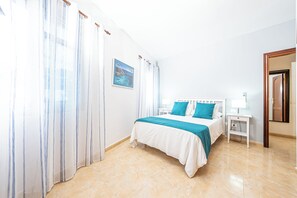 1 quarto, ferros/tábuas de passar roupa, Wi-Fi, roupa de cama