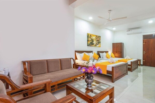 Deluxe Room, Balcony | In-room safe, soundproofing, iron/ironing board, free WiFi