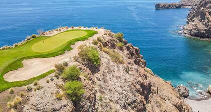 1302 2BR/2.5BA Oceanfront Loreto @ Danzante Bay