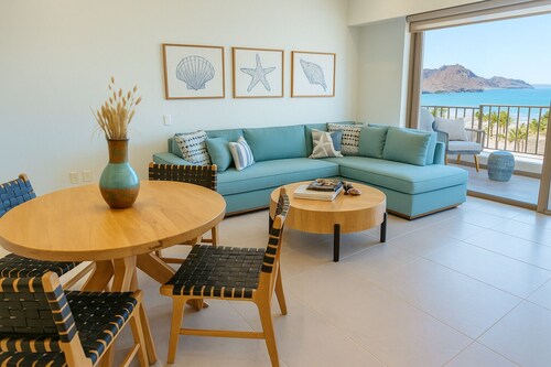 1302 2BR/2.5BA Oceanfront Loreto @ Danzante Bay
