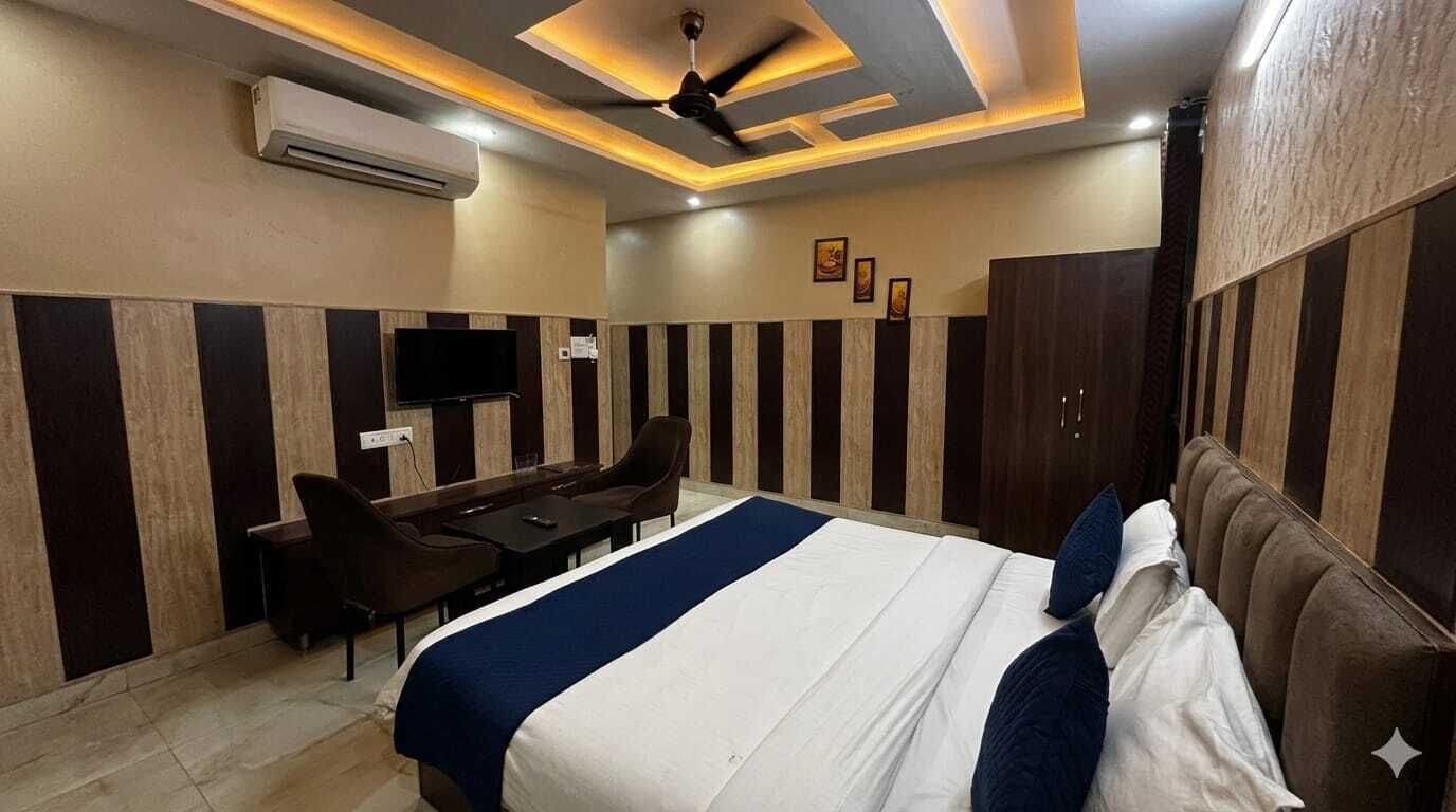 Premium bedding, memory-foam beds, soundproofing, free WiFi