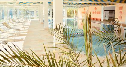 Alpenruhe vacation apartment with pool & sauna as a starting point for excursions in the AllgÀu