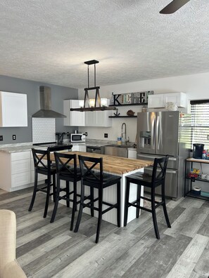 Microwave, oven, stovetop, dishwasher