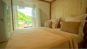 2 bedrooms, in-room safe, iron/ironing board, WiFi