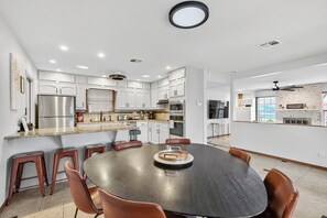 تناول الطعام