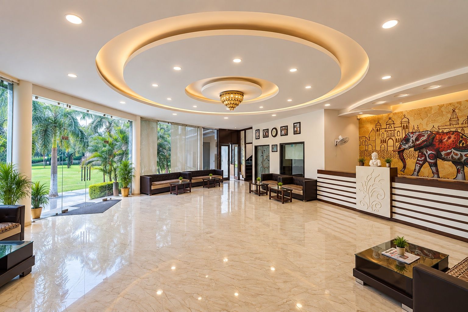 Quầy tiếp tân