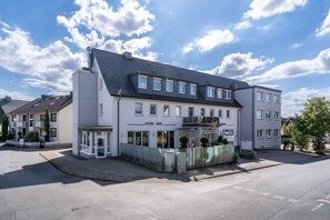 Fachada de la propiedad