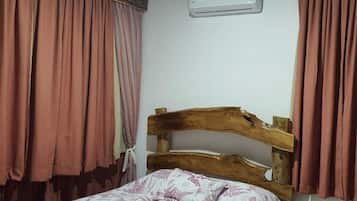 Iron/ironing board, free WiFi
