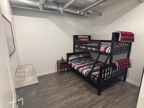 2 bedrooms, in-room safe, free WiFi, bed sheets