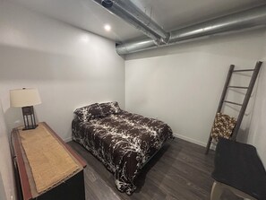 2 bedrooms, in-room safe, free WiFi, bed sheets