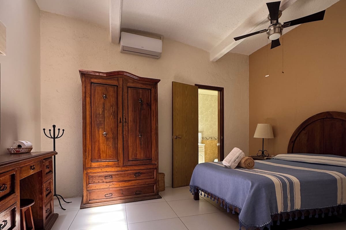 In-room safe, iron/ironing board, free WiFi