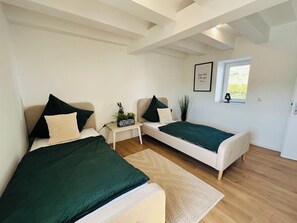 2 bedrooms, free WiFi, bed sheets