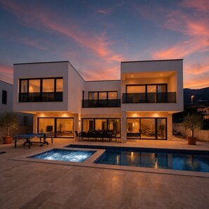 Front of property – evening/night - Villa Just be Light by Trawelltopia (Kaštel Stari)