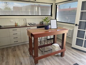 Fridge, microwave, stovetop, coffee/tea maker