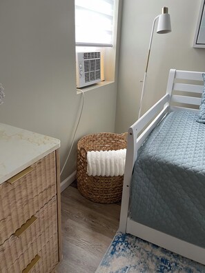 2 間睡房、熨斗/熨衫板、Wi-Fi、床單