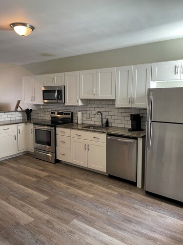 Downtown Allentown Gem • 2BR w/ Designer Touches