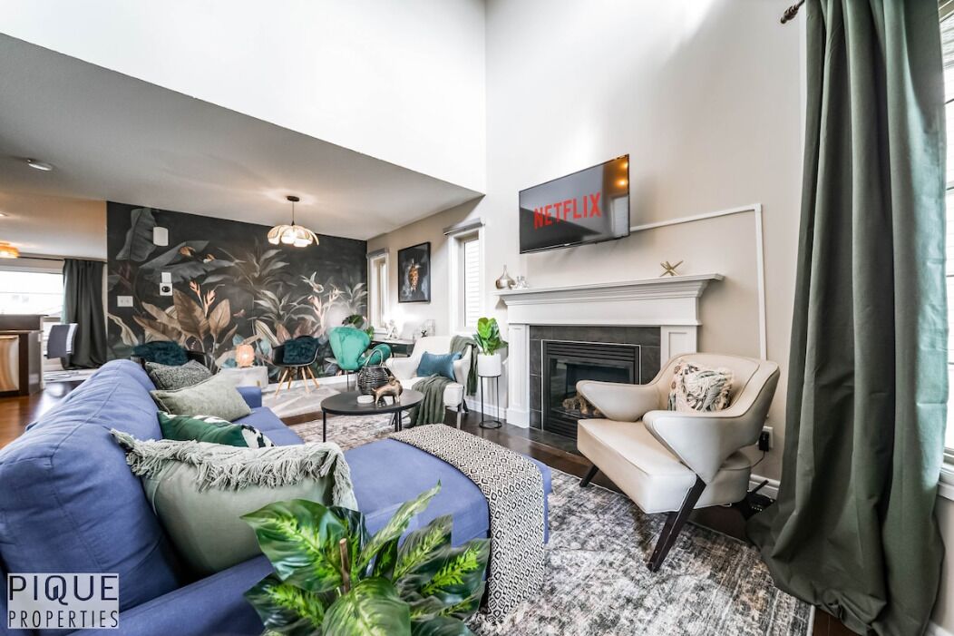 Smart-tv, pejs, bordfodbold, bøger