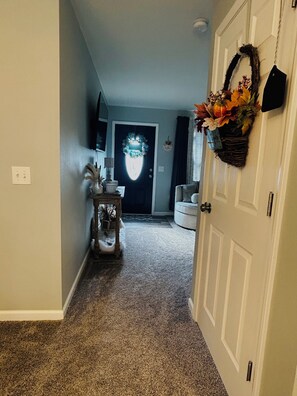 Interior - Country's Edge Retreat (Greentop)