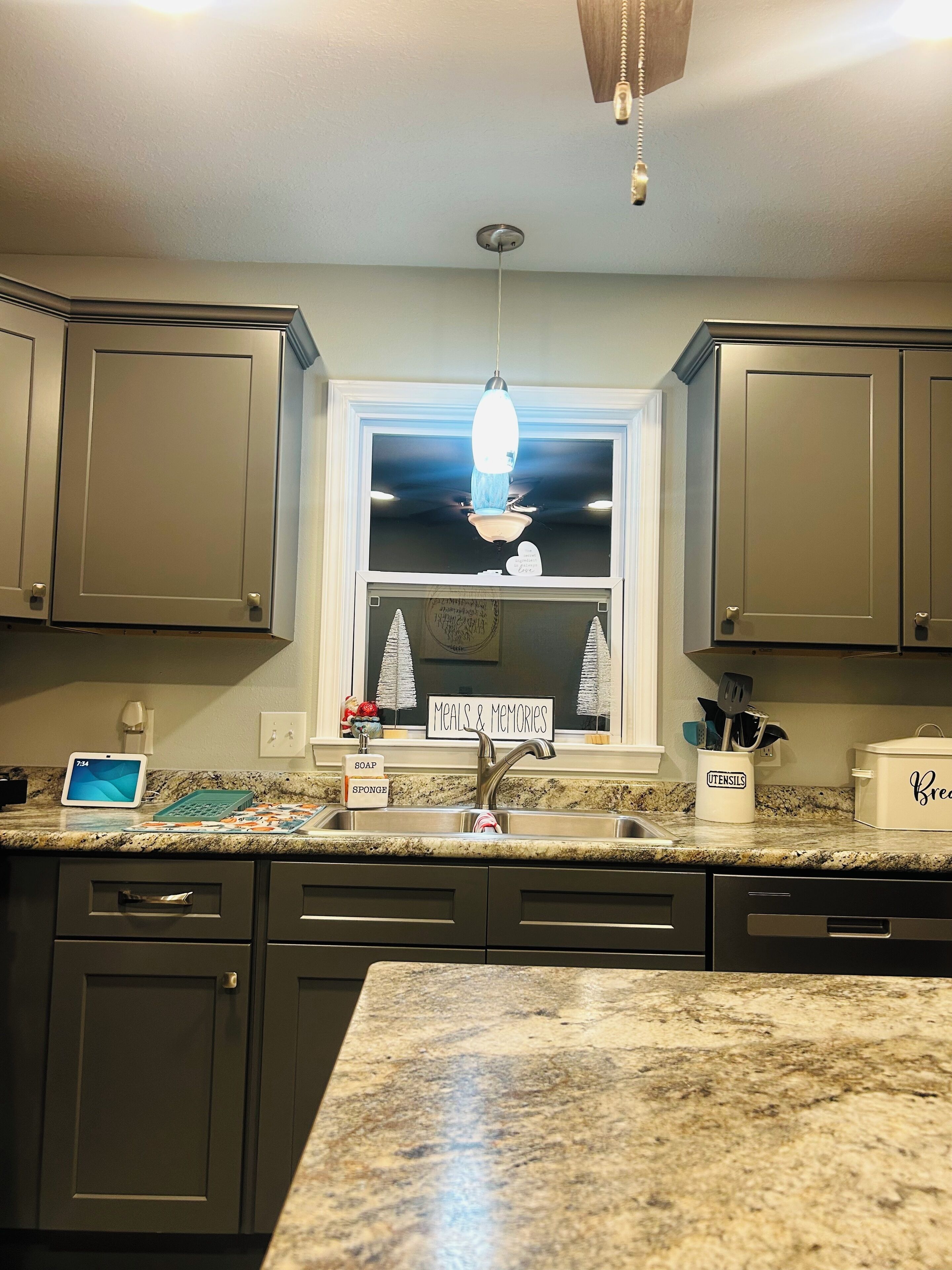 Mikrowelle, Ofen, Herdplatte, Geschirrspüler