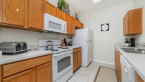 Luxury-Apartment, 3 Schlafzimmer, Nichtraucher, Küche | Eigene Küche