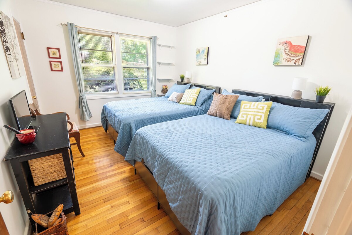 Photo 7 of 3-bedroom house downtown Travelers Rest short walk to dining, swamp rabbit trail