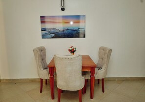 تناول الطعام