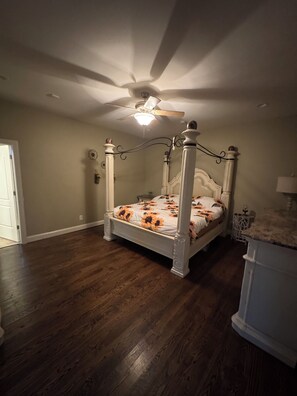 4 habitaciones, wifi gratis y ropa de cama 
