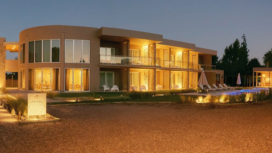 Howard Johnson Alcántara Boutique Hotel Chacras de Coria, Mendoza