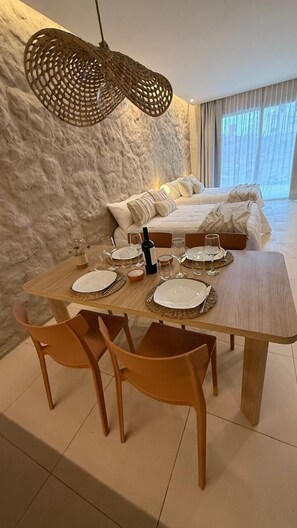 Superior Twin Room, Garden View | In-room safe, laptop workspace, free WiFi