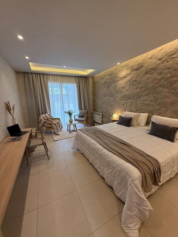 Deluxe Double or Twin Room, Garden View