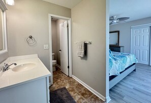 2 makuuhuonetta, Wi-Fi