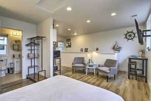 Desk, iron/ironing board, free WiFi, bed sheets