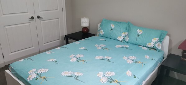 1 bedroom, iron/ironing board, free WiFi