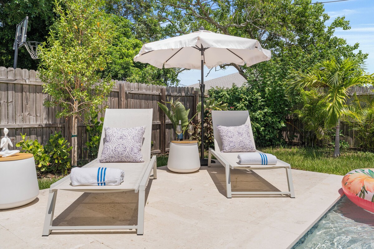 Photo 4 of Beach Hideaway/Heated Salt pool /2Bikes/3 Bd 2 Bath/BBQ